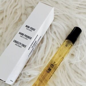 Non Gender Specific Flooid Scent